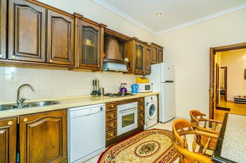 Apartamento M Estate 4 Room (015)