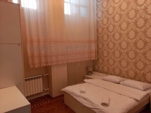 Real Nizami Street Apartment