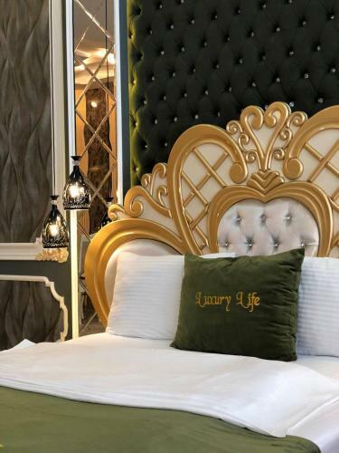 Luxury Life Hotel Baku