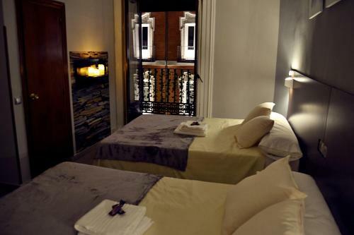 Hostal Habitaciones Universal