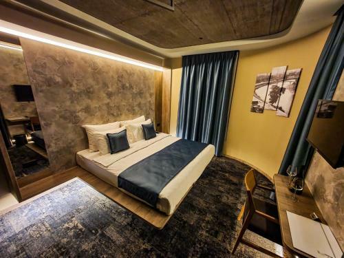Hotel City Code