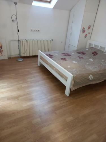 Happy Apartment