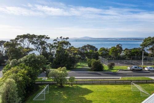 Villa Bridport Beach House