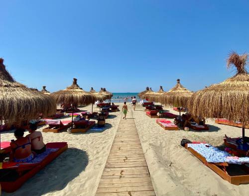 Apartamento Sunset Sea View - Beachfront Balcony - AC - Wifi