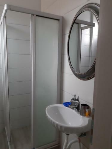 Hostal Guest House Pura