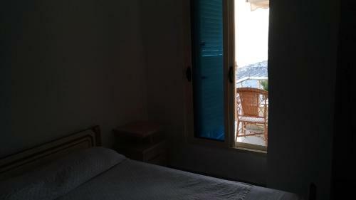 Arol Apartments 5