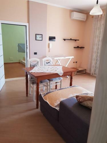 Seaview Apartments Right At The Beach