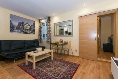 Central Madrid Atocha Apartments
