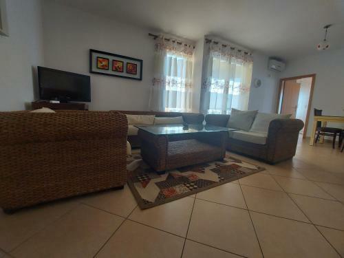 Bral Apartment 4