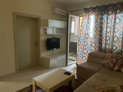 Apartments Edi