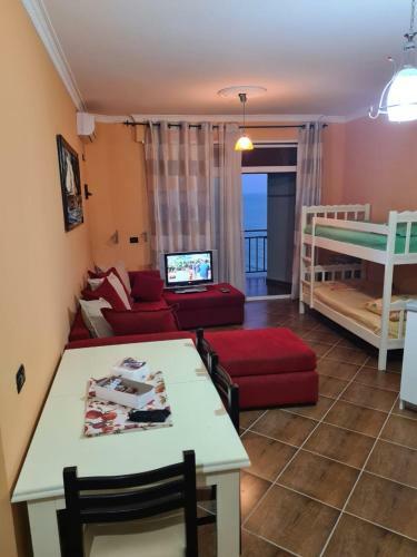 Sunny Apartment