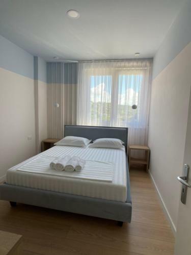 Phi Apartments 1 Min From The Beach - Brand New