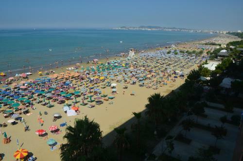 Merville Sea View Apartment - 158