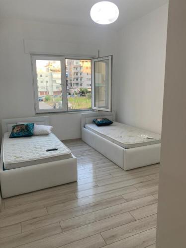 Luxury Brand New Apartament