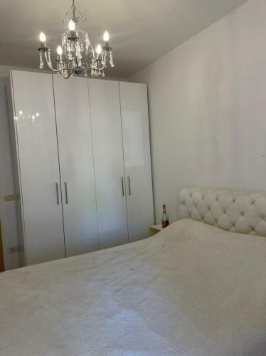 Luxury Apartament In Dures