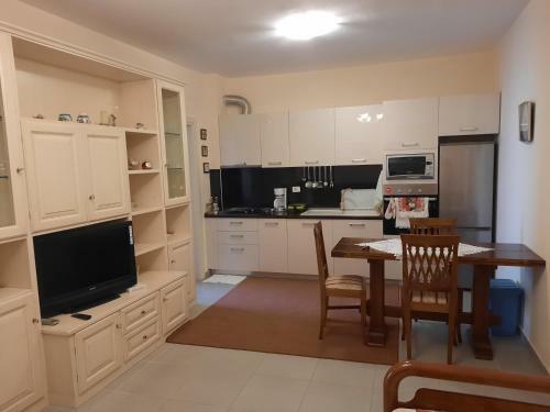 Comfort And Friendly Apartment