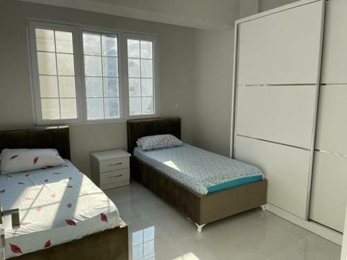 Apartamento Entire Rental Unit Durr�s Luxury Sea View