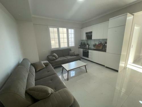 Apartamento Entire Rental Unit Durr�s Luxury Sea View
