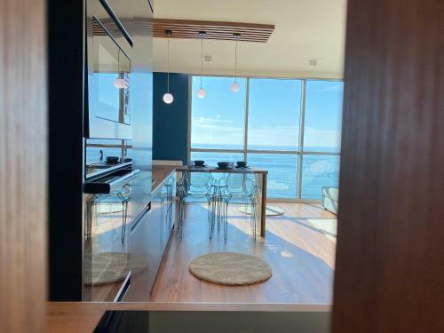 Apartamento Luxury Suite, Sea View City Center