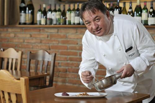 Sattlerhof Genie�erhotel & Weingut