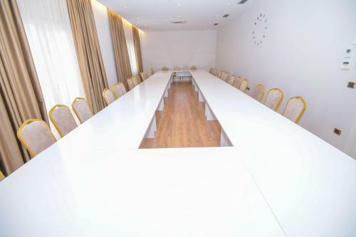 Amfora Hotel
