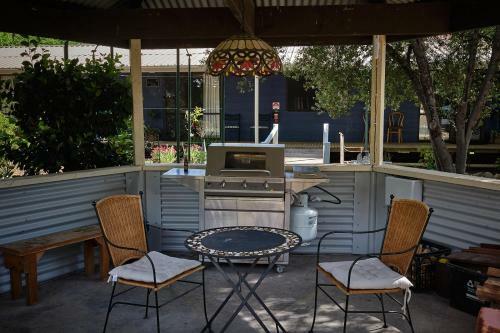 Hostal Edlin House