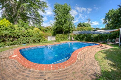 Highland Valley Cottage 6