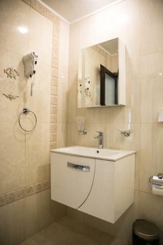 Hostal The Greek House