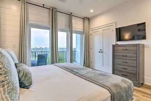 Modern Gulf Shores Escape, About Walk To The Beach!