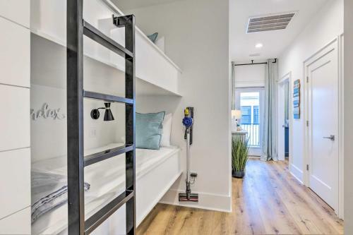 Modern Gulf Shores Escape, About Walk To The Beach!