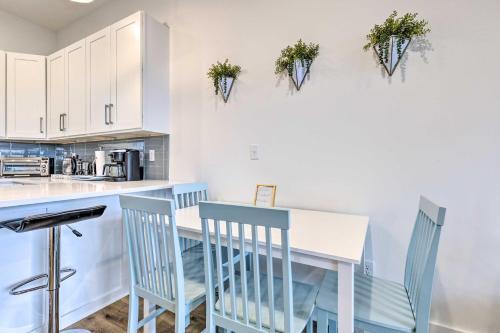Modern Gulf Shores Escape, About Walk To The Beach!