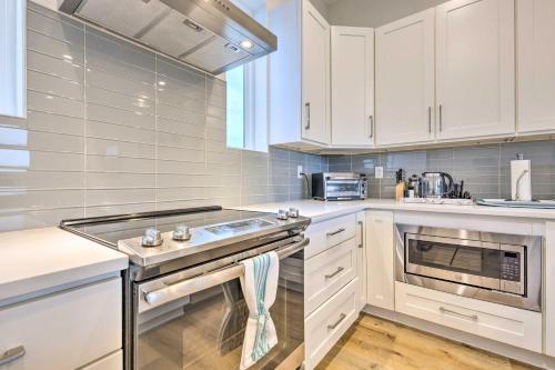 Modern Gulf Shores Escape, About Walk To The Beach!