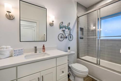 Modern Gulf Shores Escape, About Walk To The Beach!