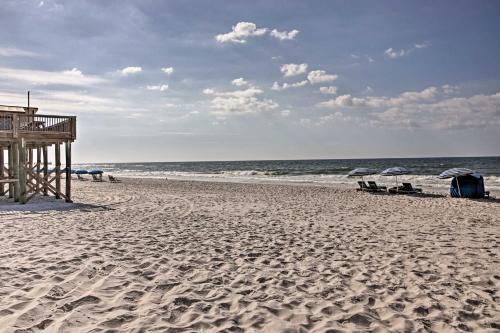 Modern Gulf Shores Escape, About Walk To The Beach!