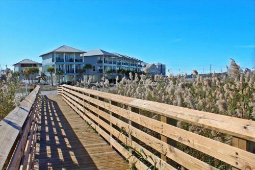 Serendipity Sands By Youngs Suncoast