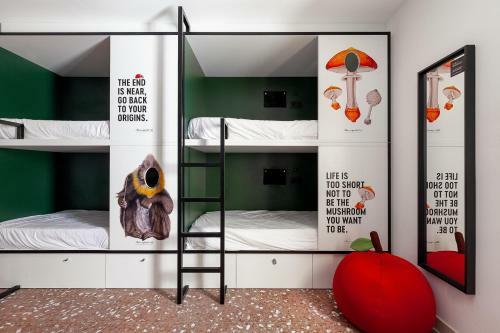 2060 The Newton Hostel