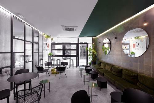 2060 The Newton Hostel