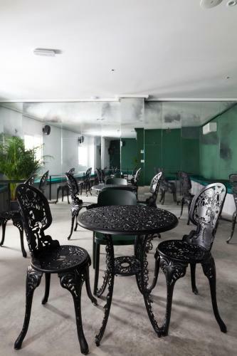 2060 The Newton Hostel