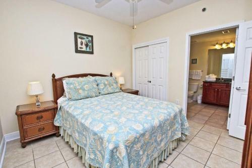 Crystal Shores West By Youngs Suncoast