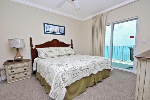 Crystal Shores West By Youngs Suncoast