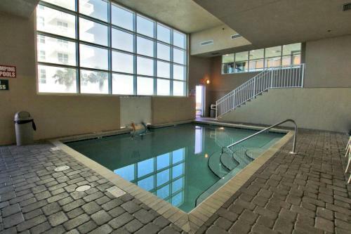 Crystal Shores West By Youngs Suncoast