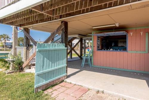 The Cotton Candy Beach House Cottage