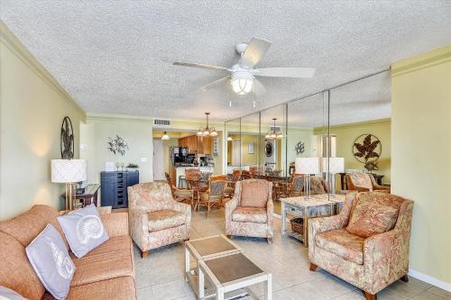 Ocean House 1504