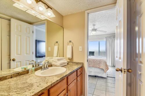 Ocean House 1504