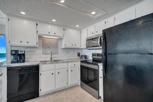 Island Winds West Unit 880