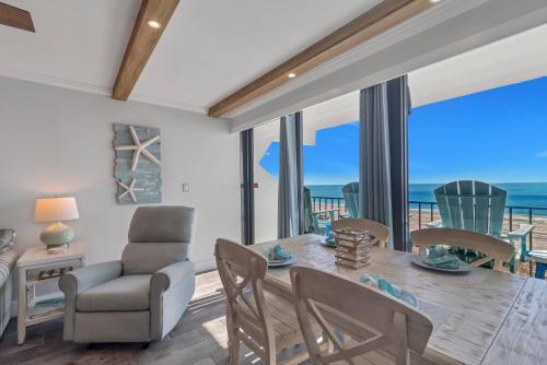 Island Winds East Unit 402