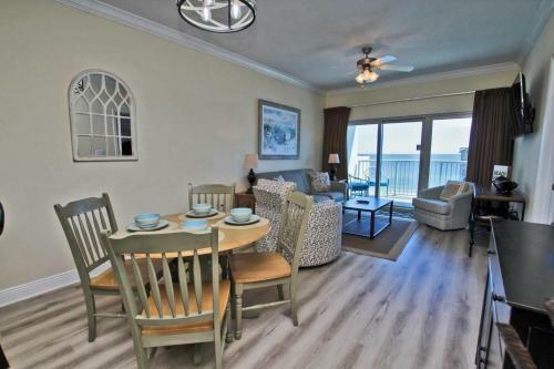 Crystal Tower By Youngs Suncoast