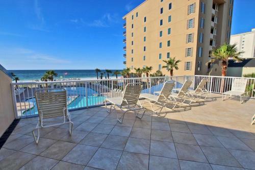Crystal Tower By Youngs Suncoast