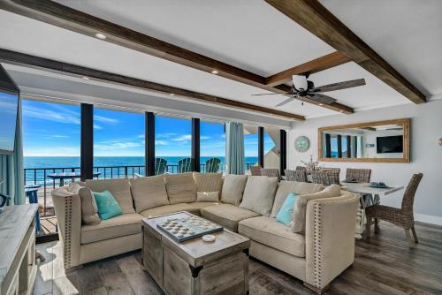 Island Winds East Unit 401