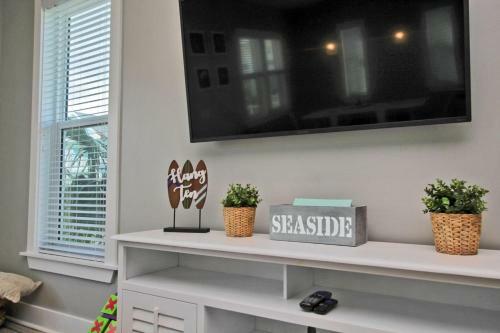 Hang 10 East Point Cottages Unit H By Youngs Suncoast